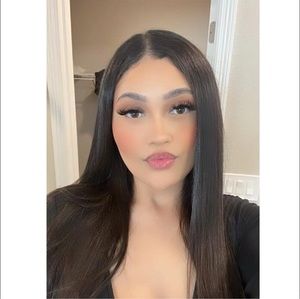 Meet your Posher, Verenice